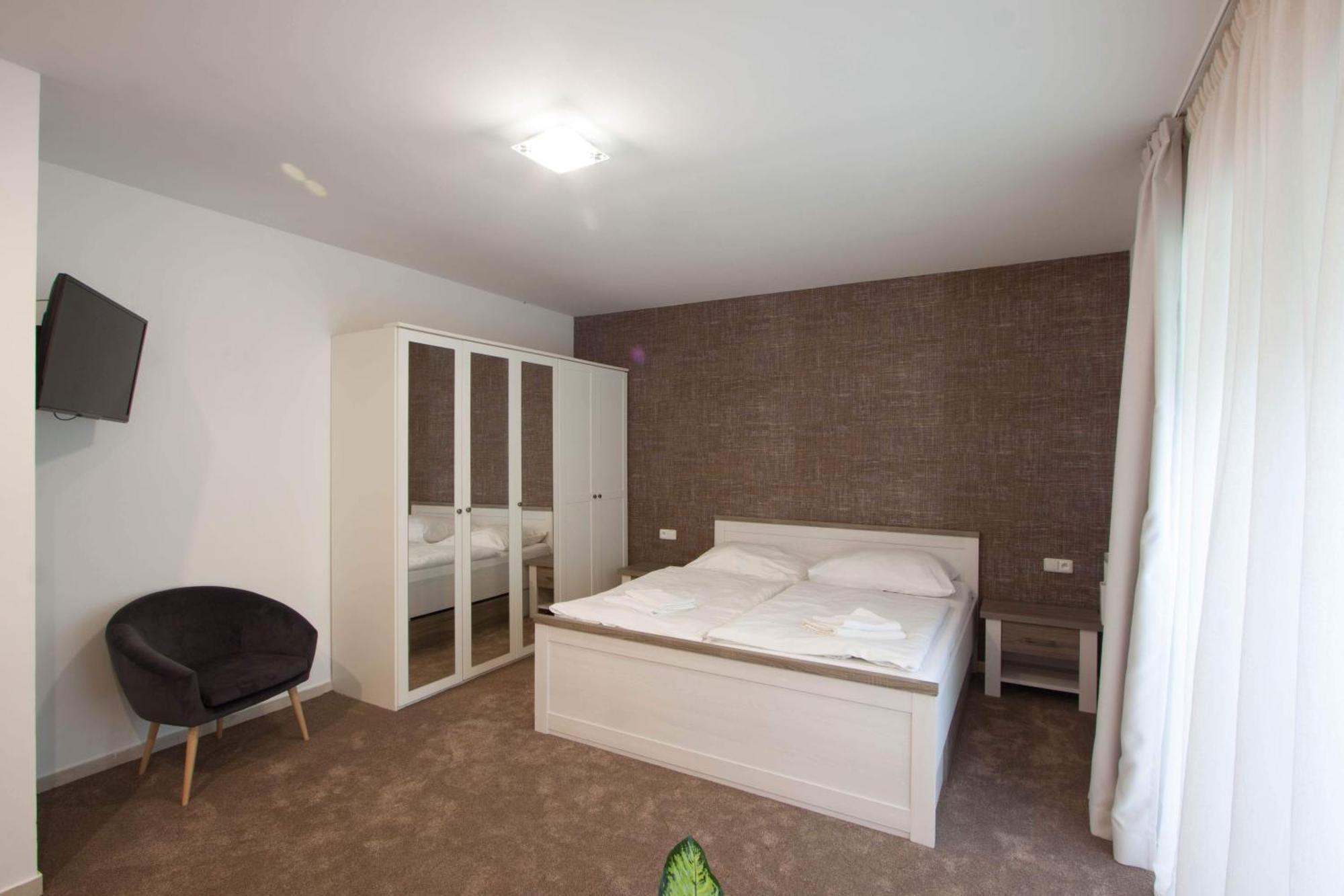 Penzion Solid Spa Hotel Mlada Boleslav Luaran gambar